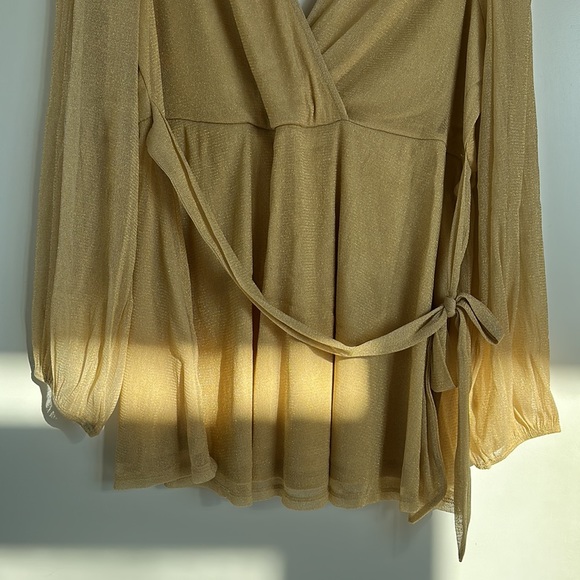 New Unworn with Tags - Torrid Knit Glitter Lurex Surplice Peplum Top - Picture 6 of 10